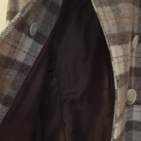 Women’s plaid pea coat - Picture 5 of 7